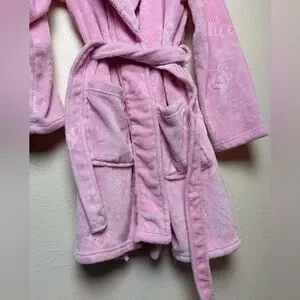 Juicy Couture | Intimates & Sleepwear | Juicy Couture Light Pink Plush ...